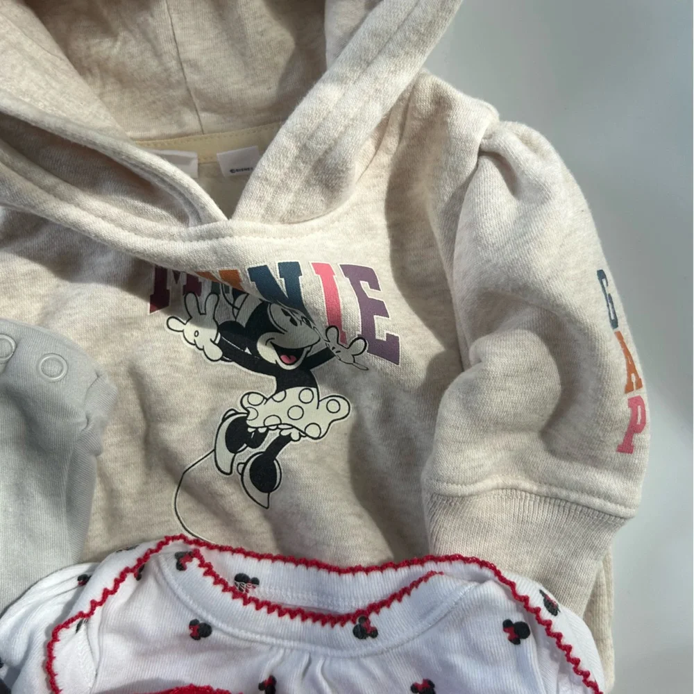 Bundle of 7 Disney Baby Girl Clothes 0-3 months Minnie Mouse Gap, H&M